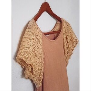 Uptown Vibe bubble butterfly sleeved top